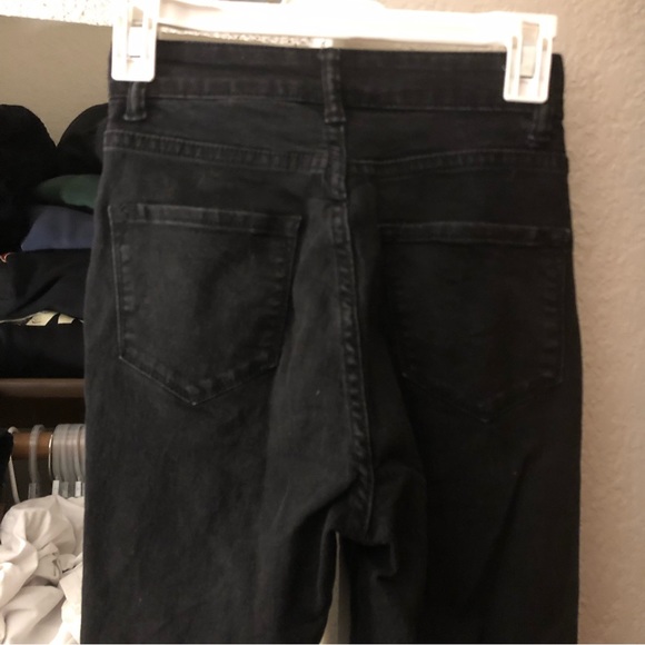 fashion nova distressed black skinny jeans - Picture 5 of 7